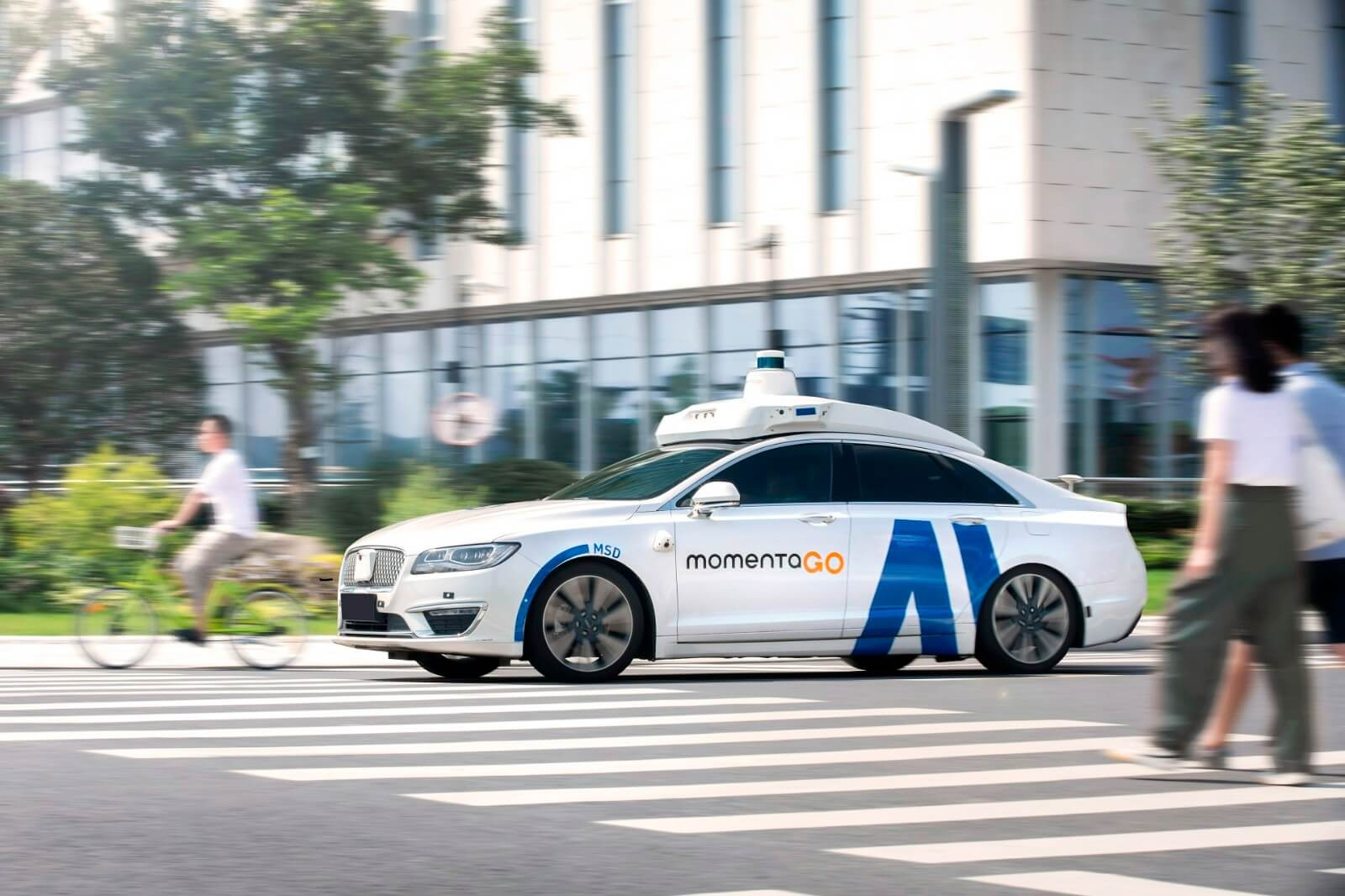 Momenta.ai